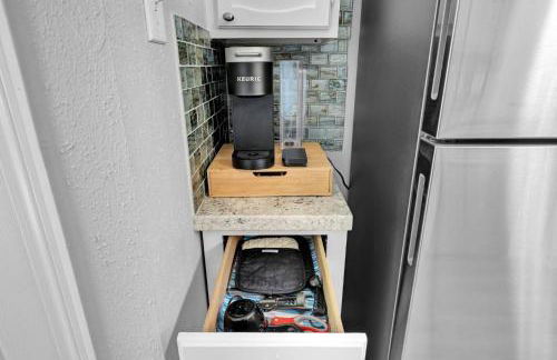 April Point Dr. N - Foto 15