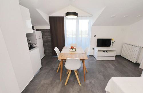 Family friendly house with a swimming pool Sikovo, Biograd - 23718 - Foto 34