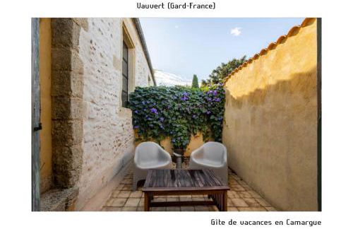 Gîte de vacances en Camargue ☆☆NN - Photo 2