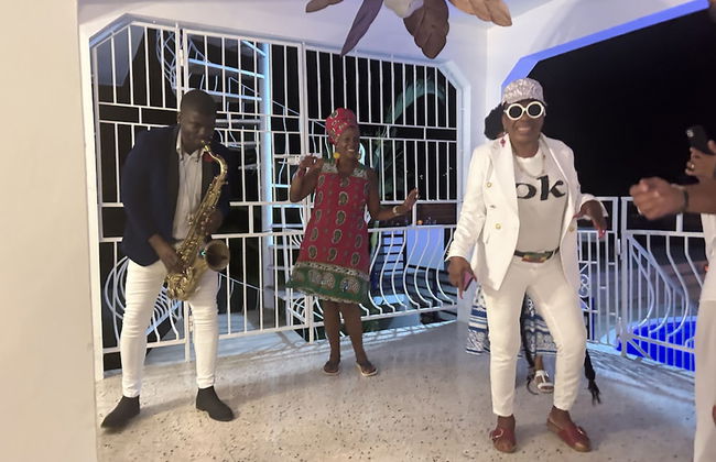 The Belair - Photo 25