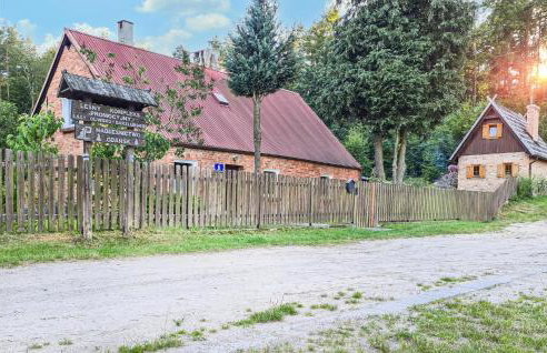 1 Bedroom Awesome Home In Wejherowo - Foto 11