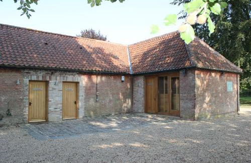 Chippenham Park Garden Rooms - Photo 10