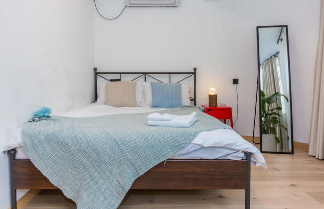 Henry's Apartment South Maoming Road - Photo 6