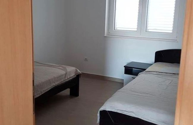 Contemporary Apartment in Neviđane near Sea - Foto 18