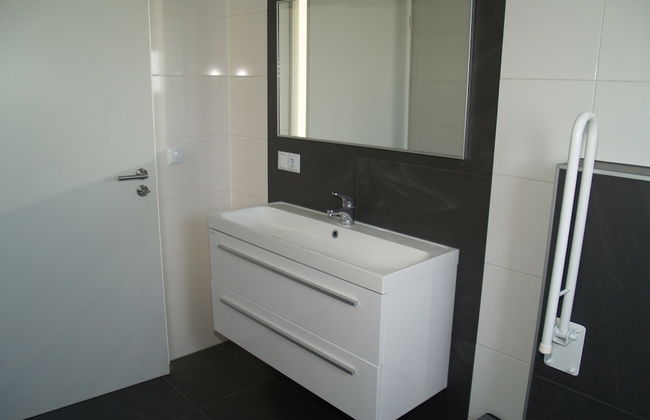 Modern Chalet With Combi-microwave - Foto 9