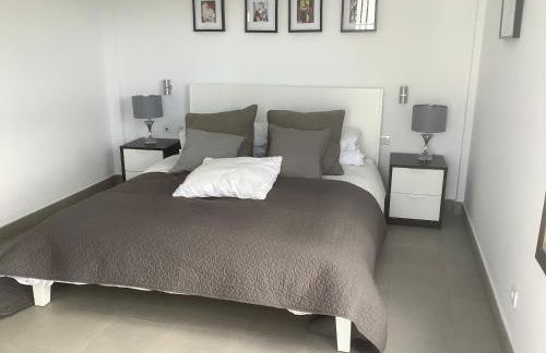 Sea views modern villa for relaxing holidays - Foto 10