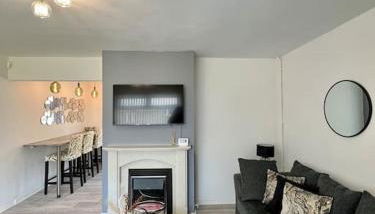 Welsh Getaway Home No 2 - 10 mins to Bike Park Wales - Foto 2