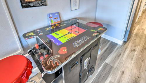 Beachfront Corpus Christi Condo with Arcade Room! - Foto 5