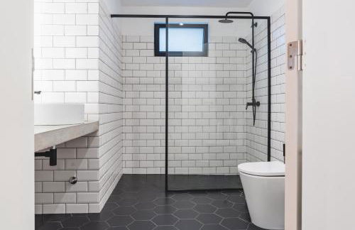 Santana's Place - Photo 27