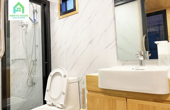 Tiny House on Koh Lanta Only 2 Mins Walk to the Beach - Photo 32