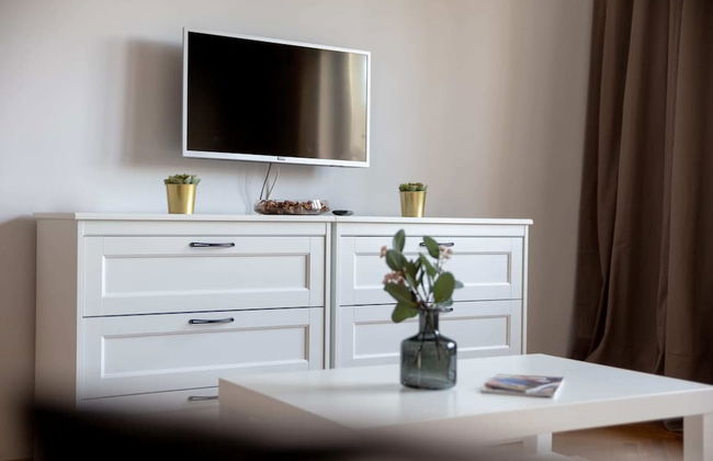 Saska Kepa Modern Apartment - Photo 1