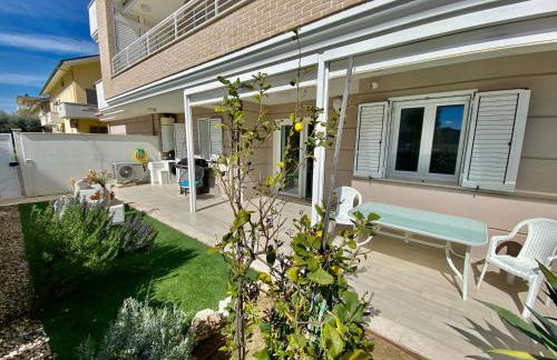 Appartamento al mare con giardino, spiaggia e piscina - Foto 19