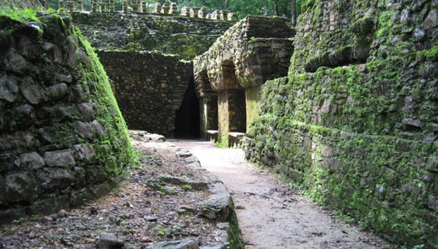 Archaeological Zones Bonampak and Yaxchilan - Photo 3