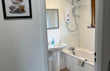 The Wee Hoose near Loch Ness, private garden, private parking - Foto 13