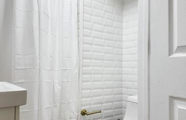 The Cardinal Studio Apartments - Foto 14