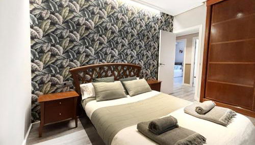 Luxury San Prudencio Vitoria - Foto 4, wardrobe