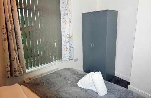 Comfortable 4BR House Ideal for Families & Workers - Foto 22