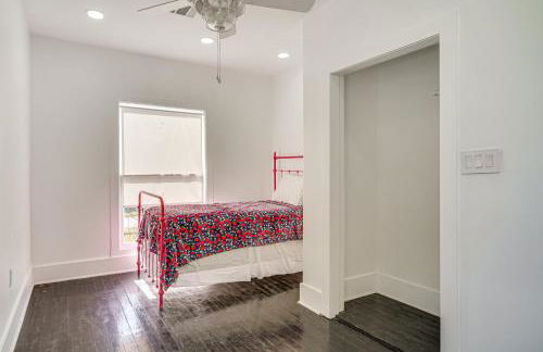 2 Mi to Gator Chateau Vibrant Home with Balcony - Foto 22