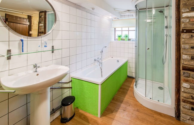 Characteristic Holiday Home in Cherain With Balcony - Foto 74