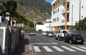 Beachfront Penthouse with Panoramic Ocean-View Terrace VIP Baia - Photo 37