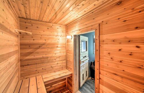 Spacious Getaway with Heated Private Pool! - Foto 15