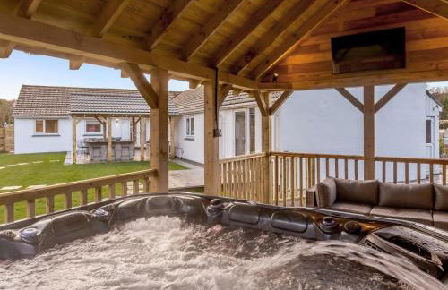 6 Bed in Penzance oc-77228 - Photo 2