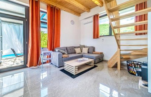 4 Bedroom Nice Home In Ivancici - Foto 4