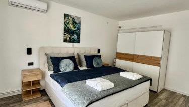 Natura Lux Holiday House with Pool and Jacuzzi - Foto 5