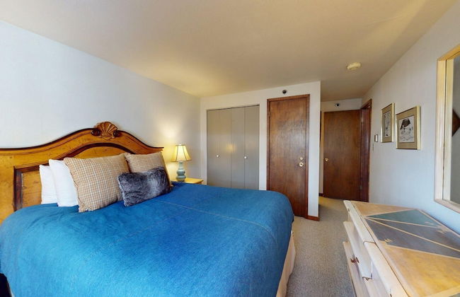 Terracehouse - CoralTree Residence Collection - Photo 32