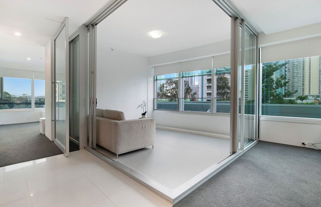 Private Q Tower Apartments - Wow Stay - Photo 35