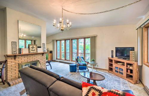 Lakeside Spooner Home with Game Room and Views! - Foto 14