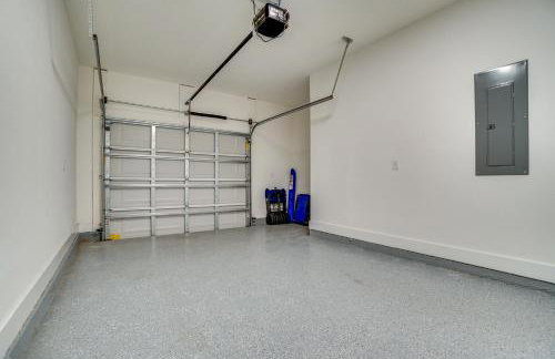 Sunny Day - Walk to beach- community pool! - Foto 36