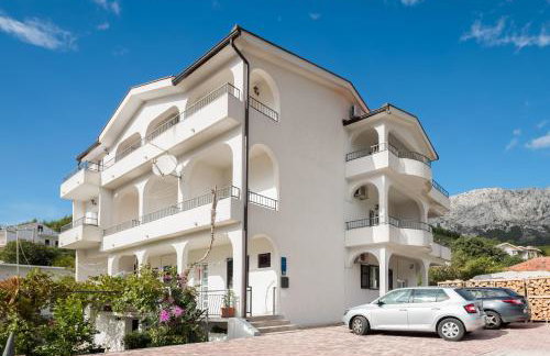 Apartments Barbarić - Photo 5