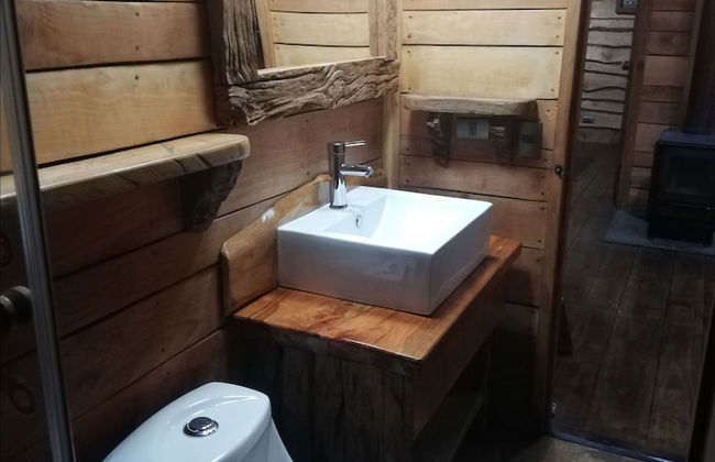 Cabaña Rústica 2 Maravillosa,con Troncos Nativos, con Orilla de Río Trancura - Photo 23