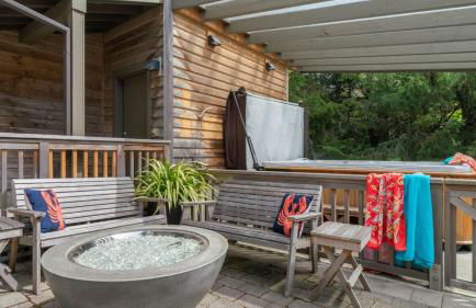 The Castle Rock Estate by Avantstay Steps From Arch Cape Beach w/ Hot Tub & Sauna - Foto 111