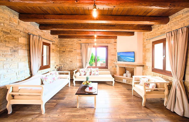 Cretan Sunrise Villa with Heated Pool - Foto 22