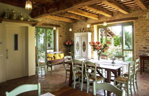 Villa w/ Wine Tours Near Beach - Photo 22