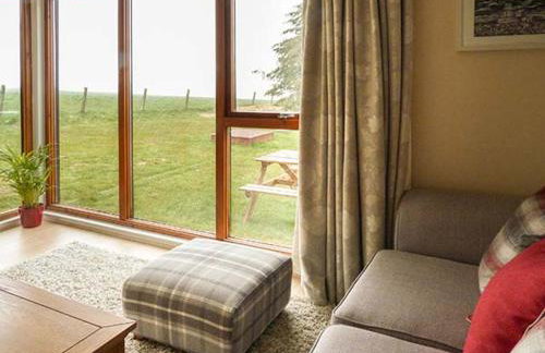 Pine Lodge - Photo 8