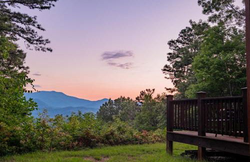 Chasing Sunsets: A Cozy 2-Bedroom Cabin in Smoky Mts with Stunning Mountain Views. - Foto 69
