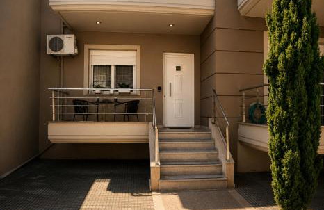 The Lumen - Designed for Elegant Stays in Alexandroupoli - Photo 5