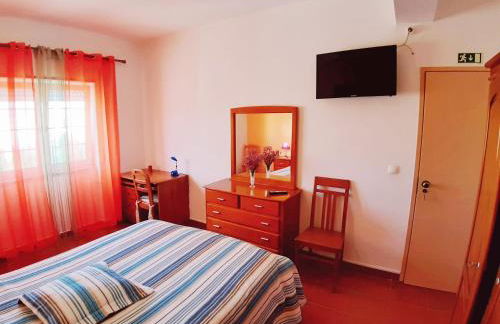 Casa Olhos de Mar - 7 min pé Praia - Foto 3