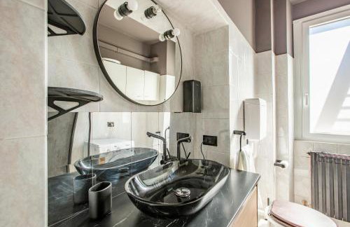 Lake Como - Old Town Terrace Apartment - 3 min from Lake and Station - Foto 5