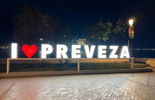 Vivian Philoxenia - Foto 36