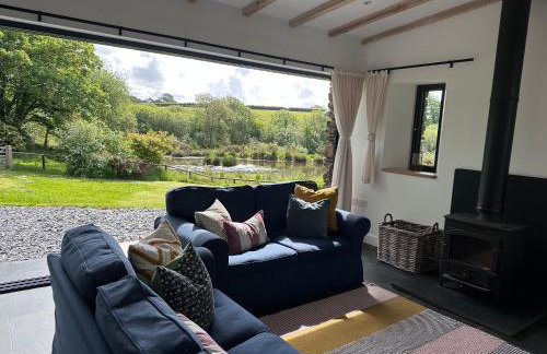 Renovated Barn with Pond View - Foto 15