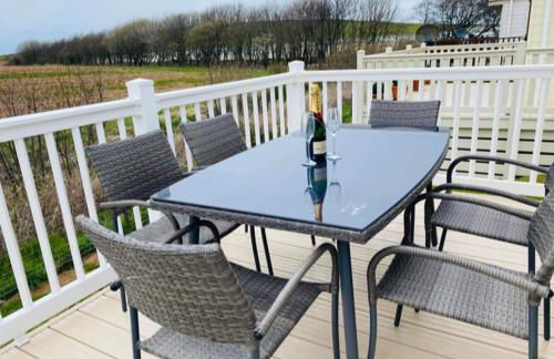 AJL Caravan Rentals - Foto 2