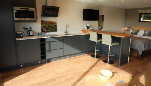 The Lodges at Thornbrook - Photo 3