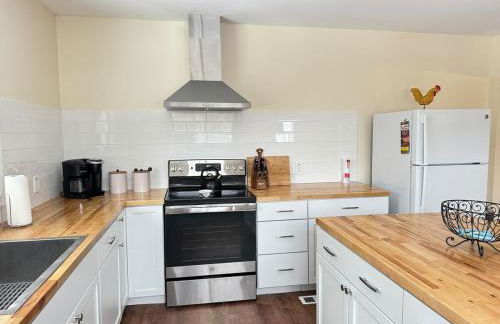 Stay Near Ski Berkshires, Mid-Week & Promo Deals! - Foto 21