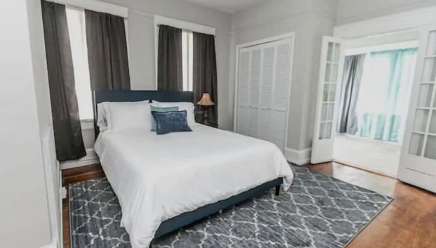 29th Street Trendy Lakeview Craftsman 8 - Foto 2, Zimmer