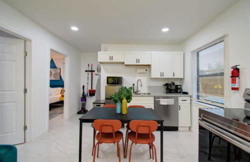 Heart of Houston - 2-BD 1-BA with Firepit - Photo 6
