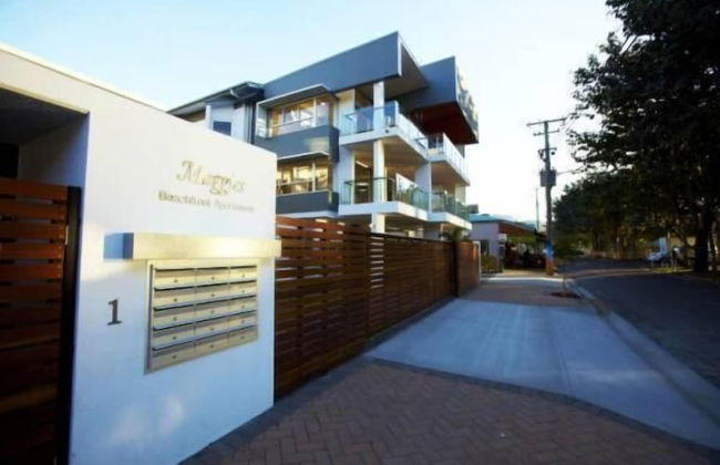 Maggies Beachfront Apt. 7 - Photo 18